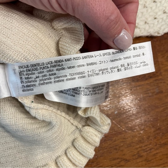 Zara Cream knit sweater black bow size small - Picture 5 of 6